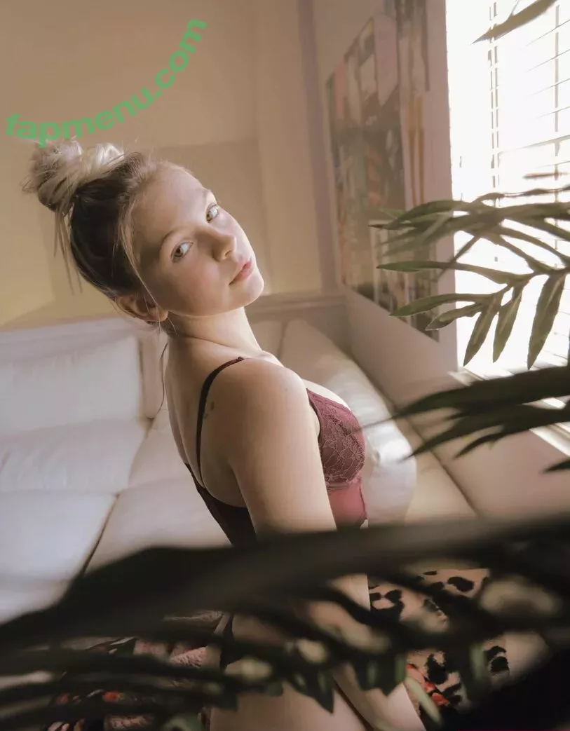 Jordyn Jones nude photo #0676 (jordylee.jones / jordynjones)