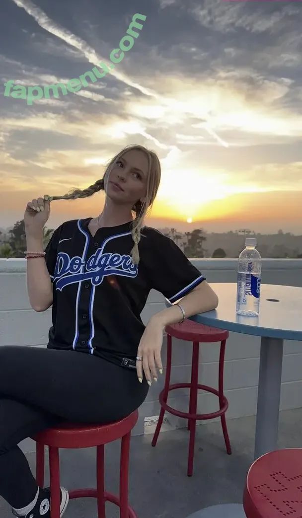 Jordyn Jones nude photo #0887 (jordylee.jones / jordynjones)