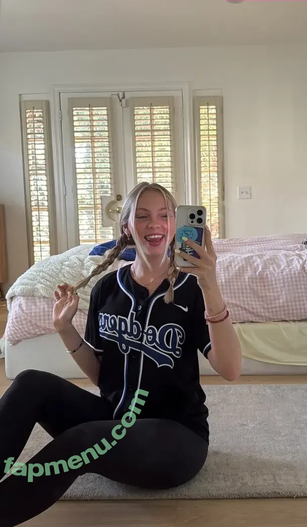 Jordyn Jones nude photo #0888 (jordylee.jones / jordynjones)
