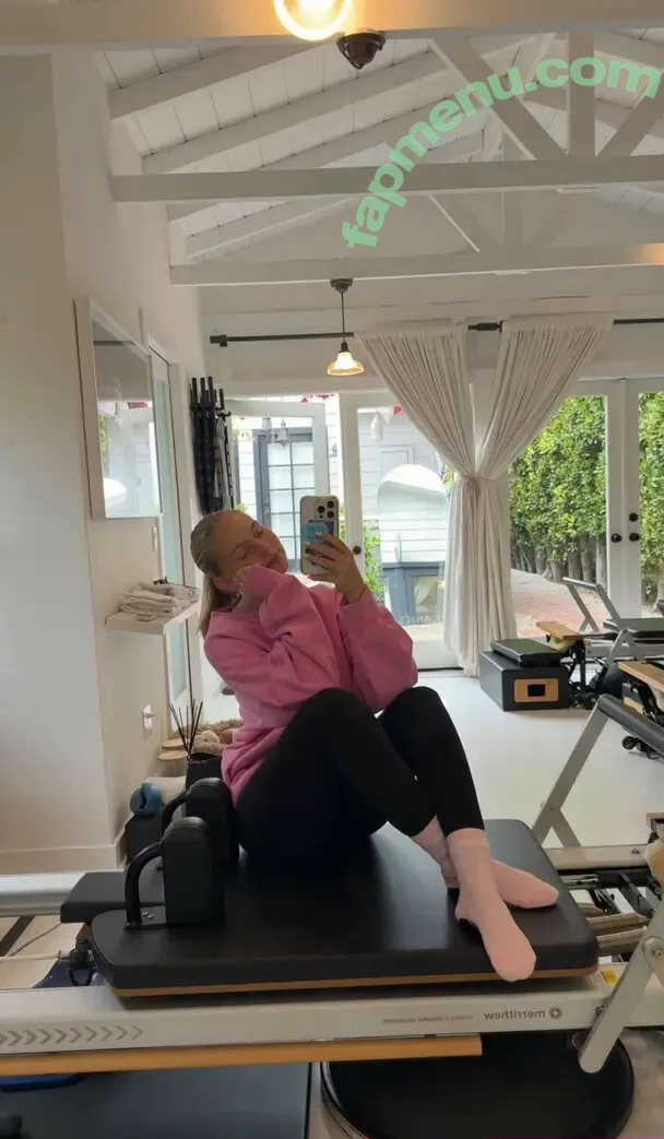 Jordyn Jones nude photo #0950 (jordylee.jones / jordynjones)