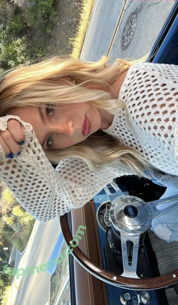 Jordyn Jones nude photo #0952 (jordylee.jones / jordynjones)