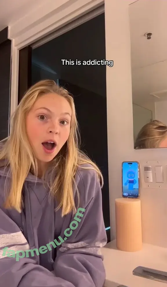Jordyn Jones nude photo #0985 (jordylee.jones / jordynjones)