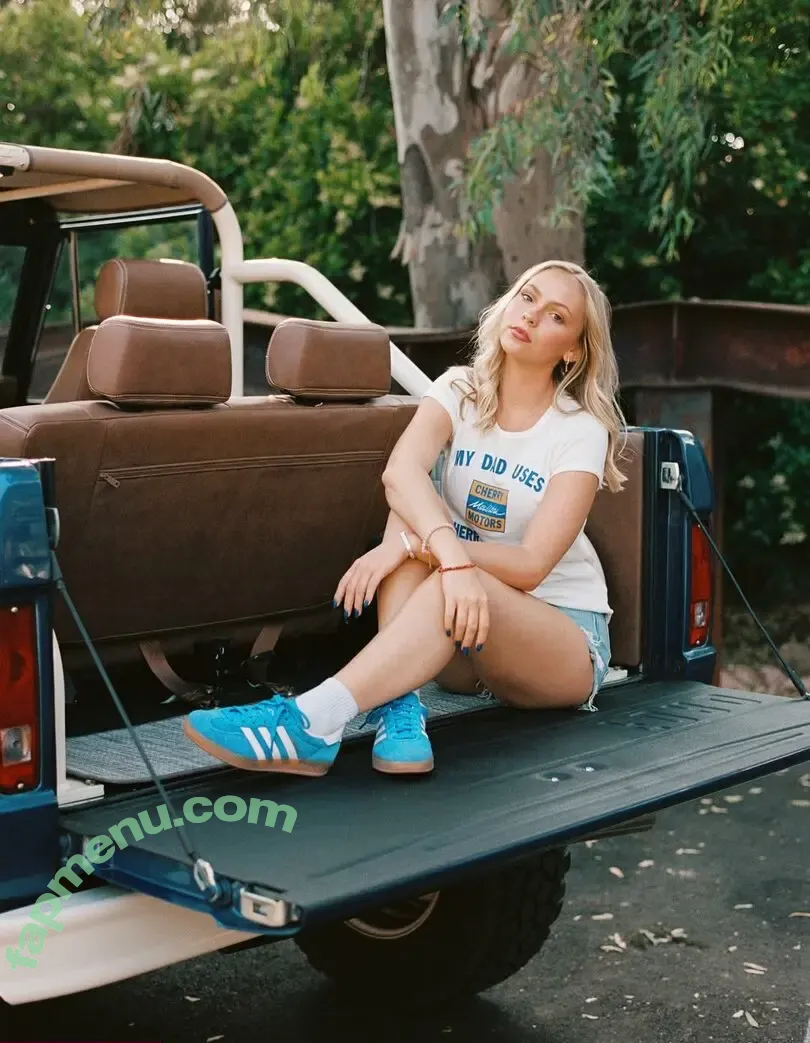 Jordyn Jones nude photo #0994 (jordylee.jones / jordynjones)