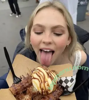 Jordyn Jones / jordylee.jones / jordynjones nude photo #1066