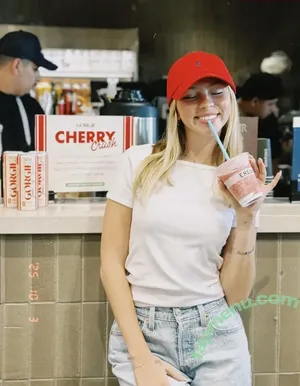 Jordyn Jones / jordylee.jones / jordynjones nude photo #1283