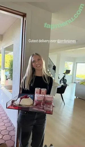 Jordyn Jones / jordylee.jones / jordynjones nude photo #1315