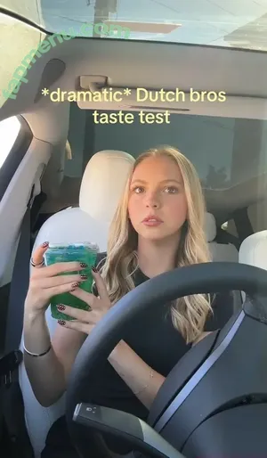 Jordyn Jones / jordylee.jones / jordynjones nude photo #1369