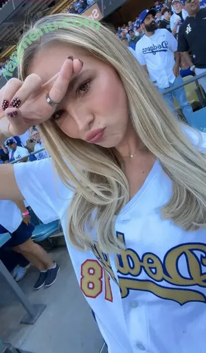 Jordyn Jones / jordylee.jones / jordynjones nude photo #1394