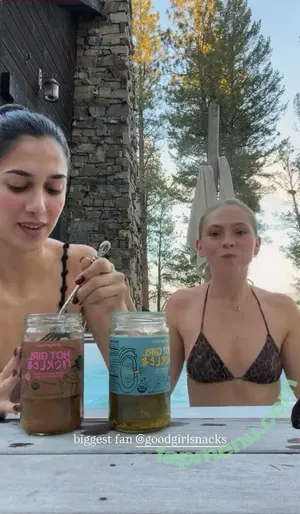 Jordyn Jones / jordylee.jones / jordynjones nude photo #1905