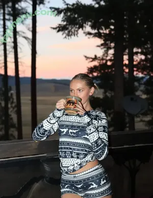 Jordyn Jones / jordylee.jones / jordynjones nude photo #1911