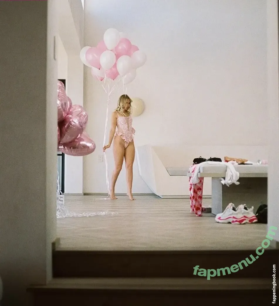 Jordyn Jones nude photo #1009 (jordylee.jones / jordynjones)