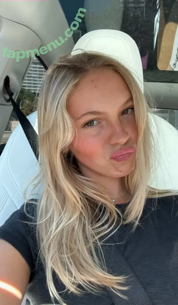 Jordyn Jones nude photo #1141 (jordylee.jones / jordynjones)