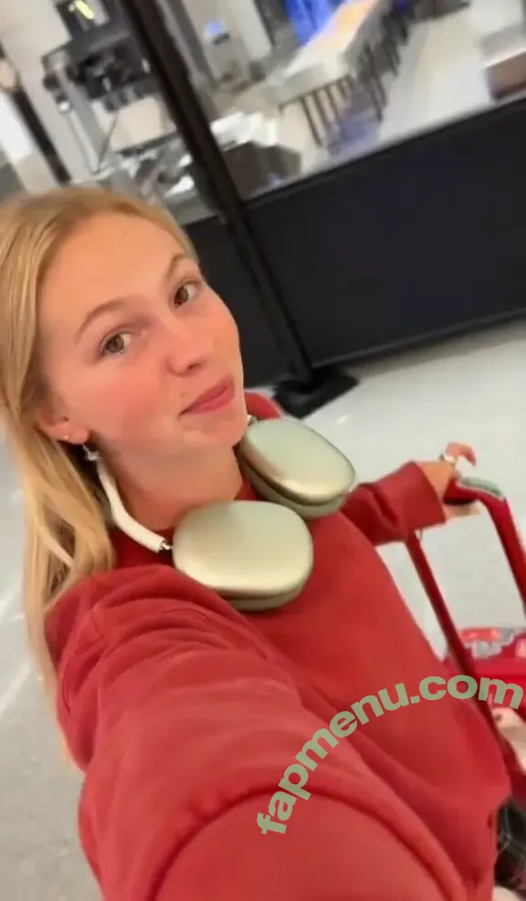 Jordyn Jones nude photo #1184 (jordylee.jones / jordynjones)