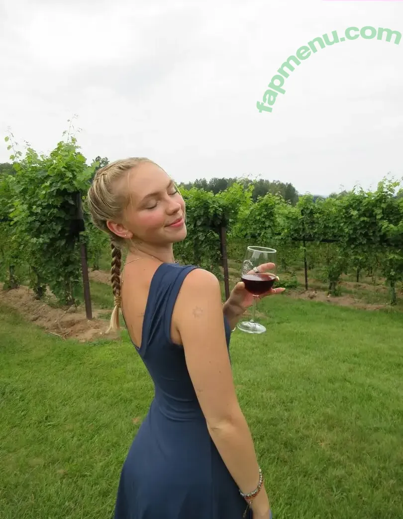 Jordyn Jones nude photo #1187 (jordylee.jones / jordynjones)