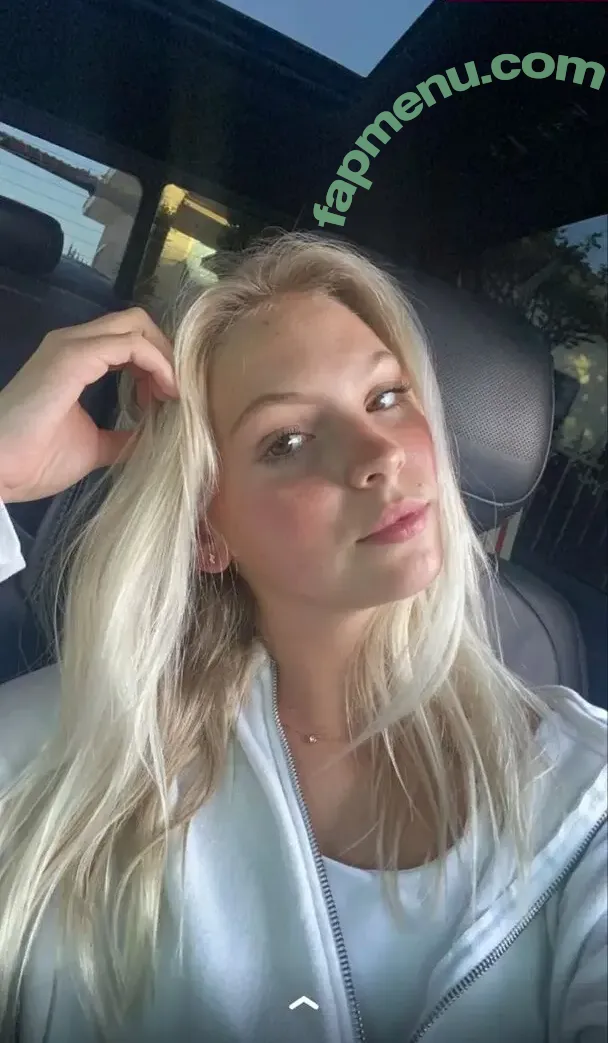 Jordyn Jones nude photo #1234 (jordylee.jones / jordynjones)