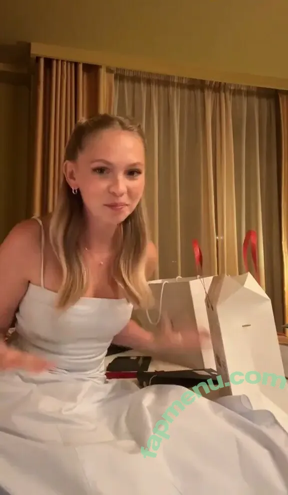 Jordyn Jones nude photo #1247 (jordylee.jones / jordynjones)