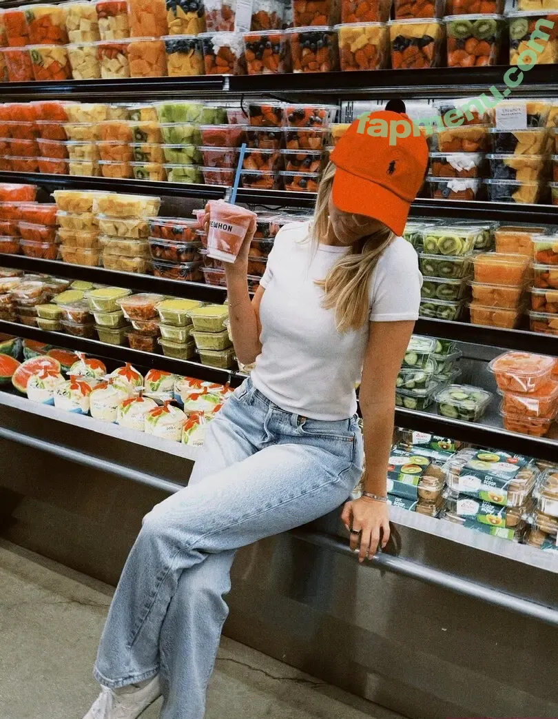 Jordyn Jones nude photo #1284 (jordylee.jones / jordynjones)