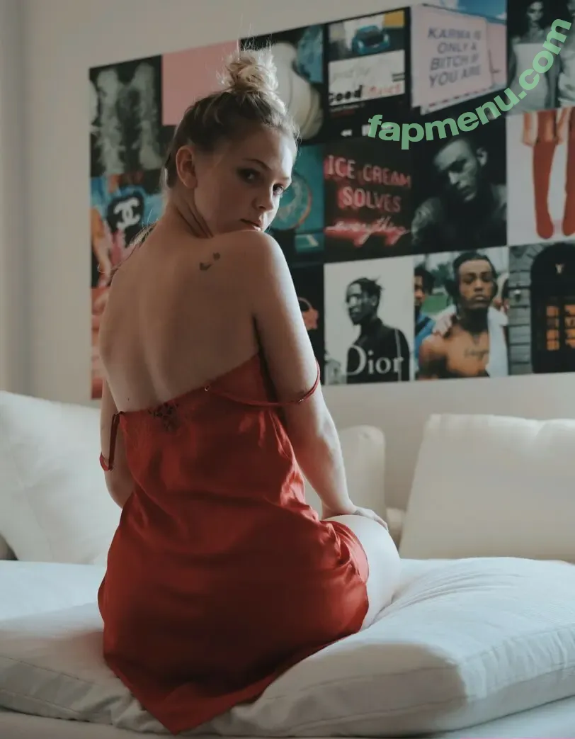 Jordyn Jones nude photo #1310 (jordylee.jones / jordynjones)