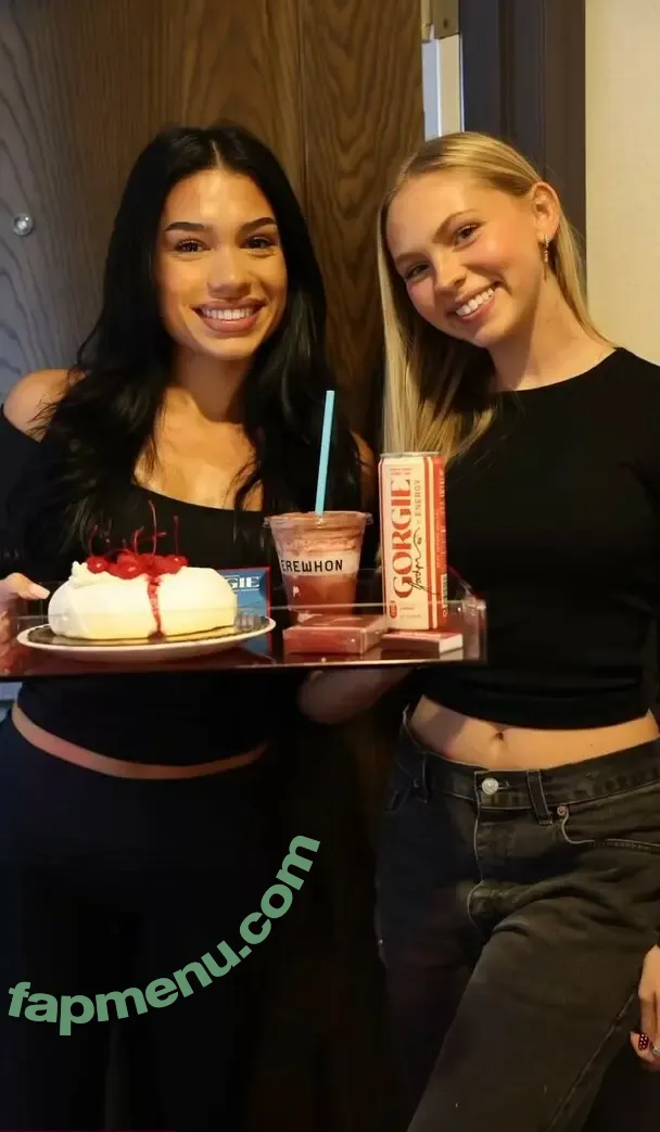 Jordyn Jones nude photo #1352 (jordylee.jones / jordynjones)