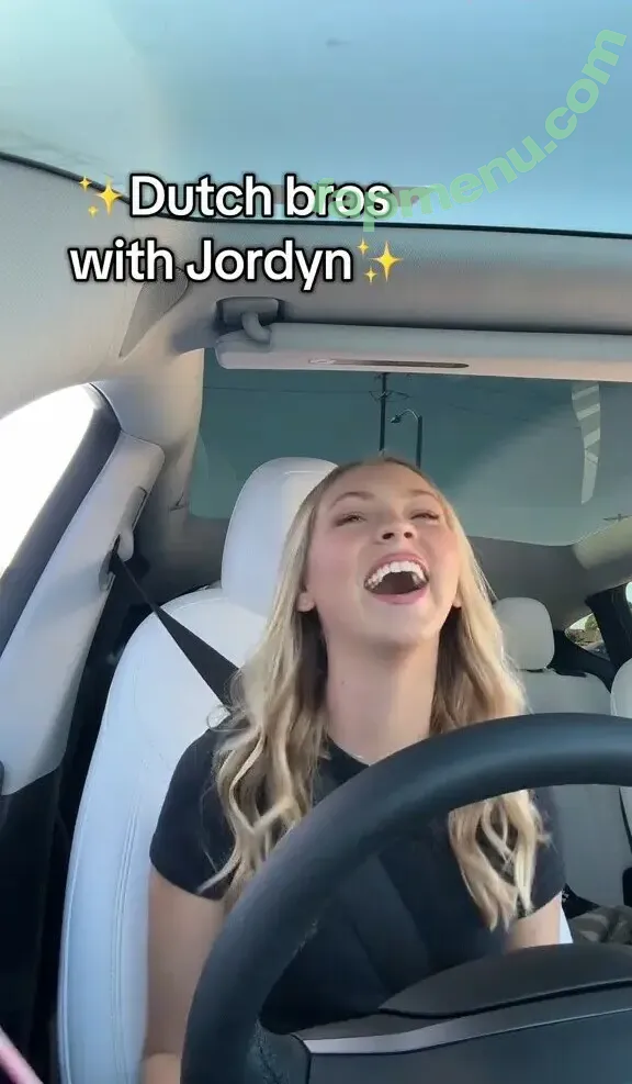 Jordyn Jones nude photo #1371 (jordylee.jones / jordynjones)