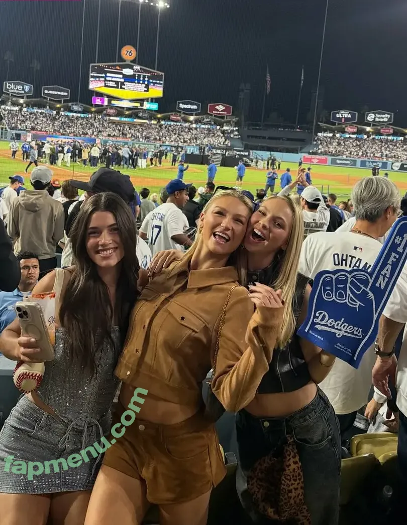 Jordyn Jones nude photo #1402 (jordylee.jones / jordynjones)