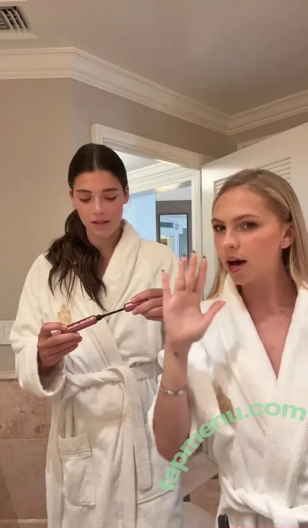 Jordyn Jones nude photo #1426 (jordylee.jones / jordynjones)