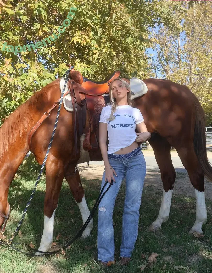 Jordyn Jones nude photo #1445 (jordylee.jones / jordynjones)