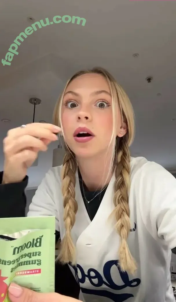 Jordyn Jones nude photo #1518 (jordylee.jones / jordynjones)