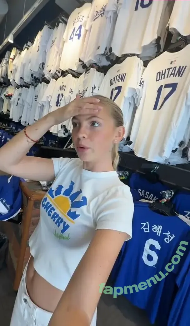 Jordyn Jones nude photo #1532 (jordylee.jones / jordynjones)