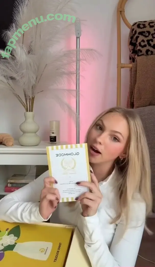 Jordyn Jones nude photo #1578 (jordylee.jones / jordynjones)