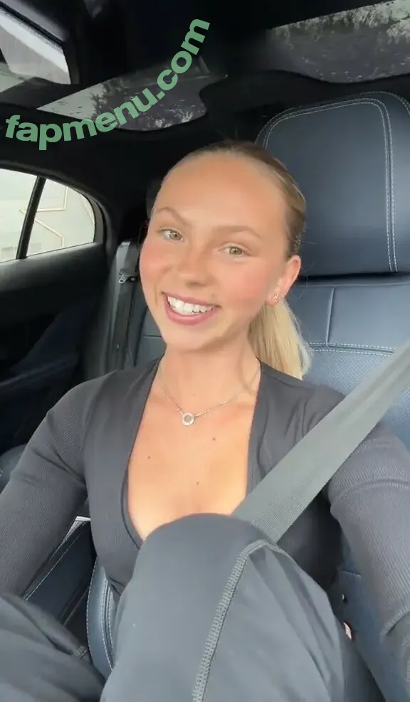 Jordyn Jones nude photo #1603 (jordylee.jones / jordynjones)