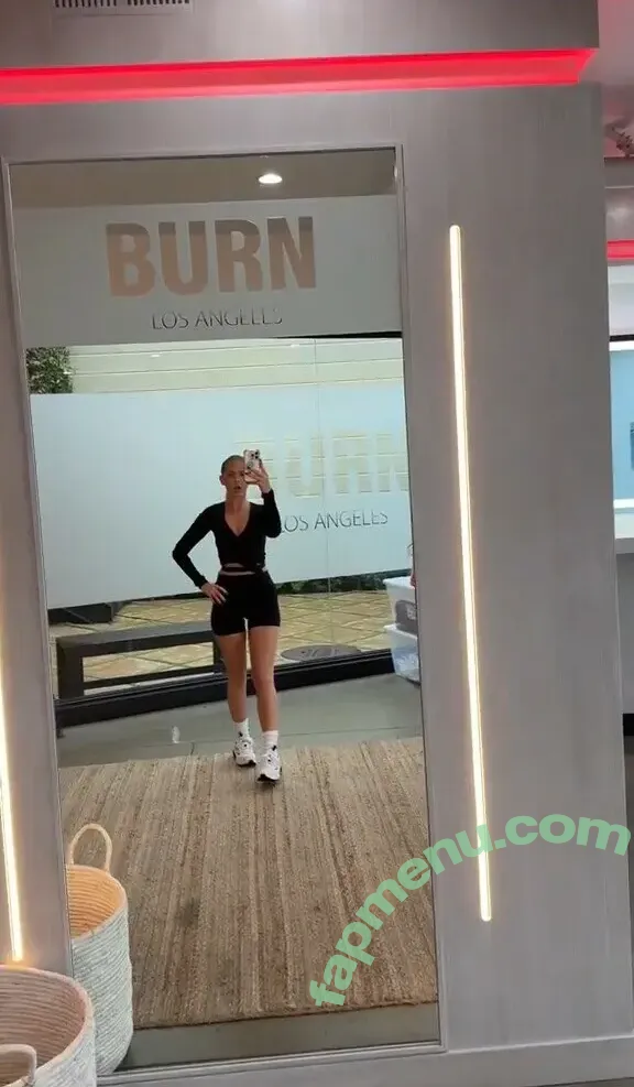 Jordyn Jones nude photo #1608 (jordylee.jones / jordynjones)