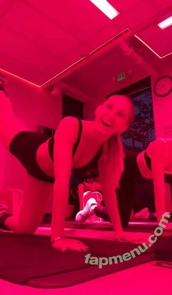 Jordyn Jones nude photo #1610 (jordylee.jones / jordynjones)