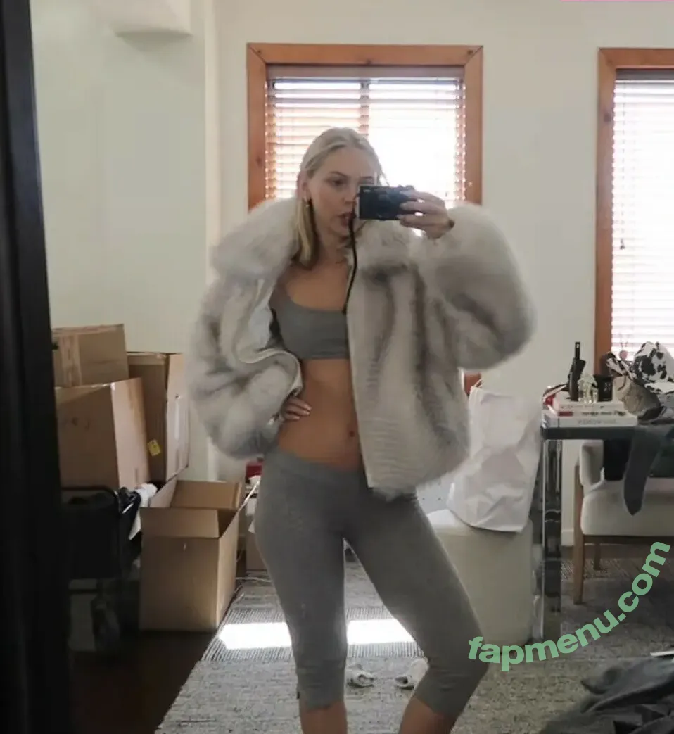 Jordyn Jones nude photo #1779 (jordylee.jones / jordynjones)