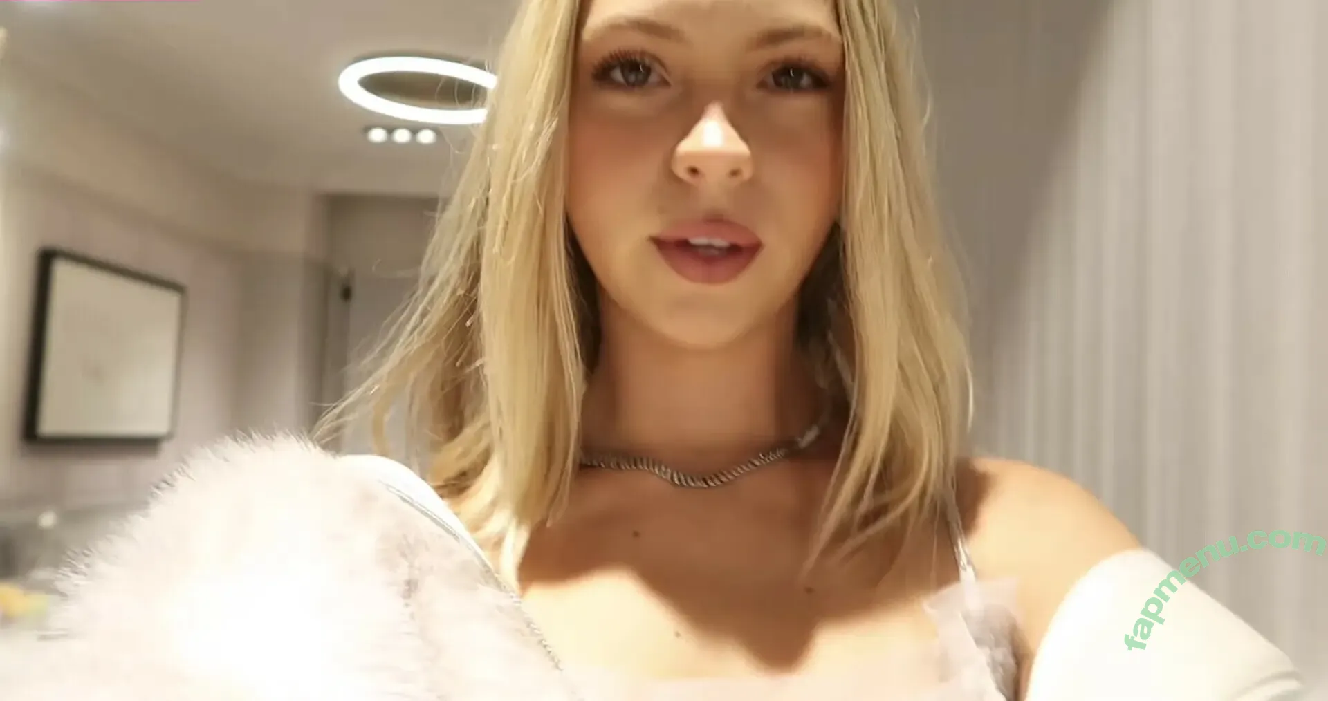 Jordyn Jones nude photo #1838 (jordylee.jones / jordynjones)