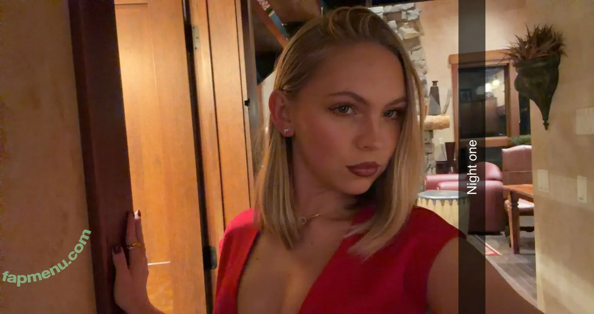 Jordyn Jones nude photo #1878 (jordylee.jones / jordynjones)