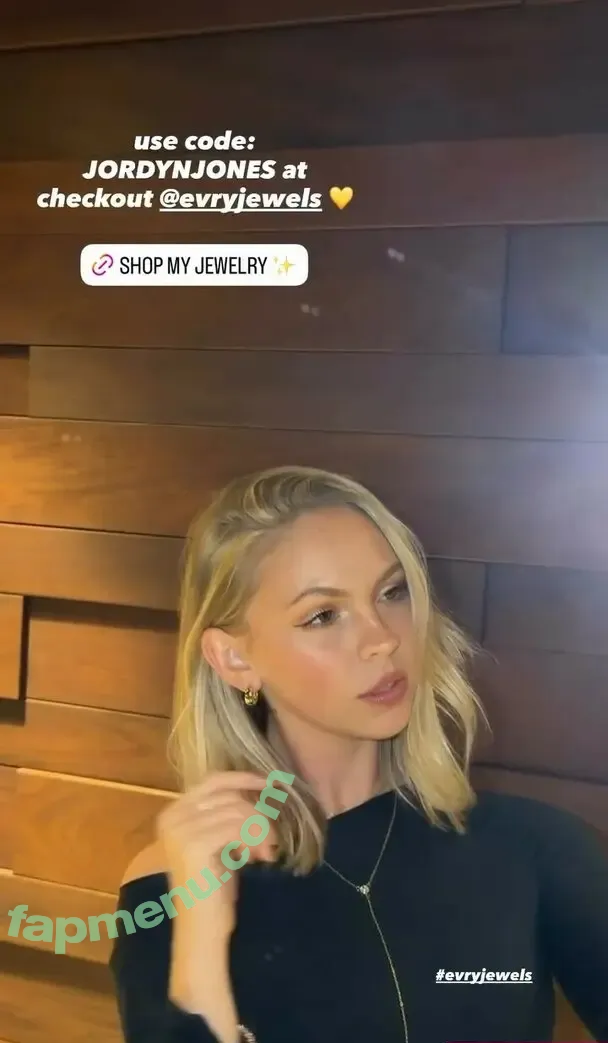 Jordyn Jones nude photo #1880 (jordylee.jones / jordynjones)