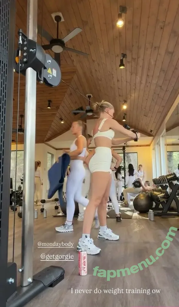 Jordyn Jones nude photo #1900 (jordylee.jones / jordynjones)