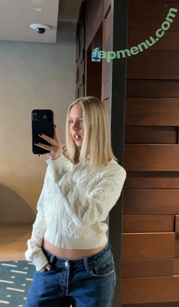 Jordyn Jones nude photo #1913 (jordylee.jones / jordynjones)