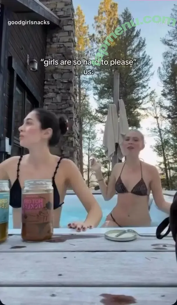 Jordyn Jones nude photo #1914 (jordylee.jones / jordynjones)