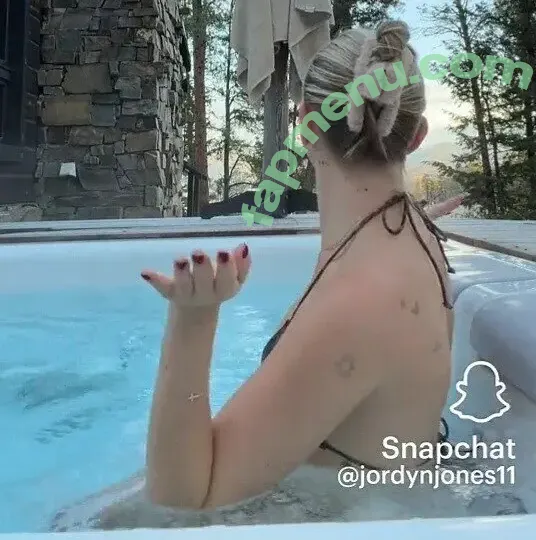 Jordyn Jones nude photo #1929 (jordylee.jones / jordynjones)