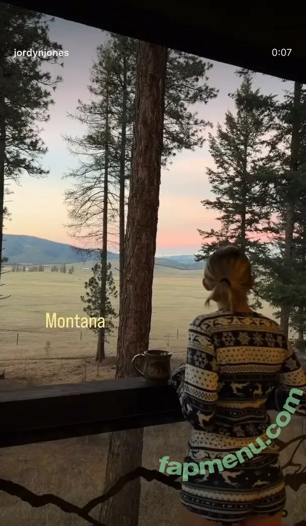 Jordyn Jones nude photo #1931 (jordylee.jones / jordynjones)