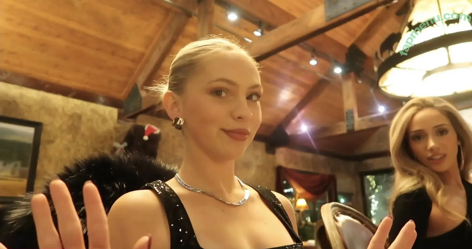 Jordyn Jones nude photo #1946 (jordylee.jones / jordynjones)