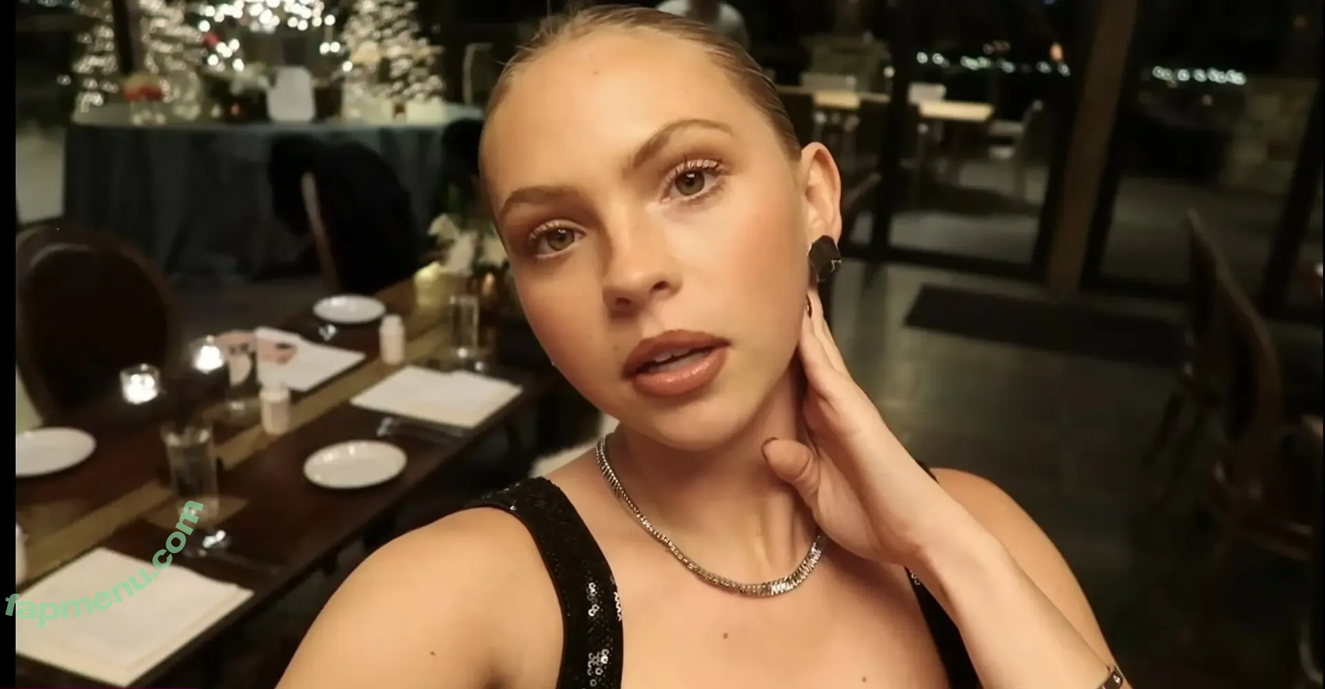 Jordyn Jones nude photo #1982 (jordylee.jones / jordynjones)