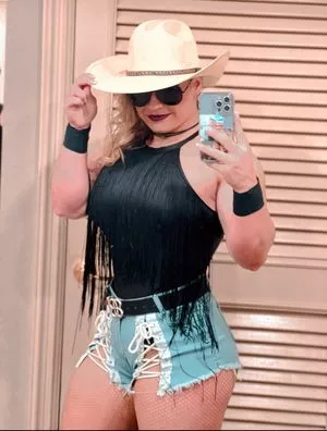 Jordynne Grace / JordynneGrace / themusclemommy nude photo #0259