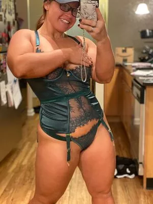 Jordynne Grace / JordynneGrace / themusclemommy nude photo #0262