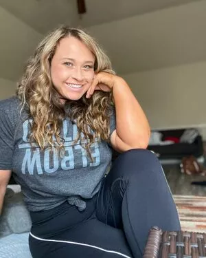 Jordynne Grace / JordynneGrace / themusclemommy nude photo #0613