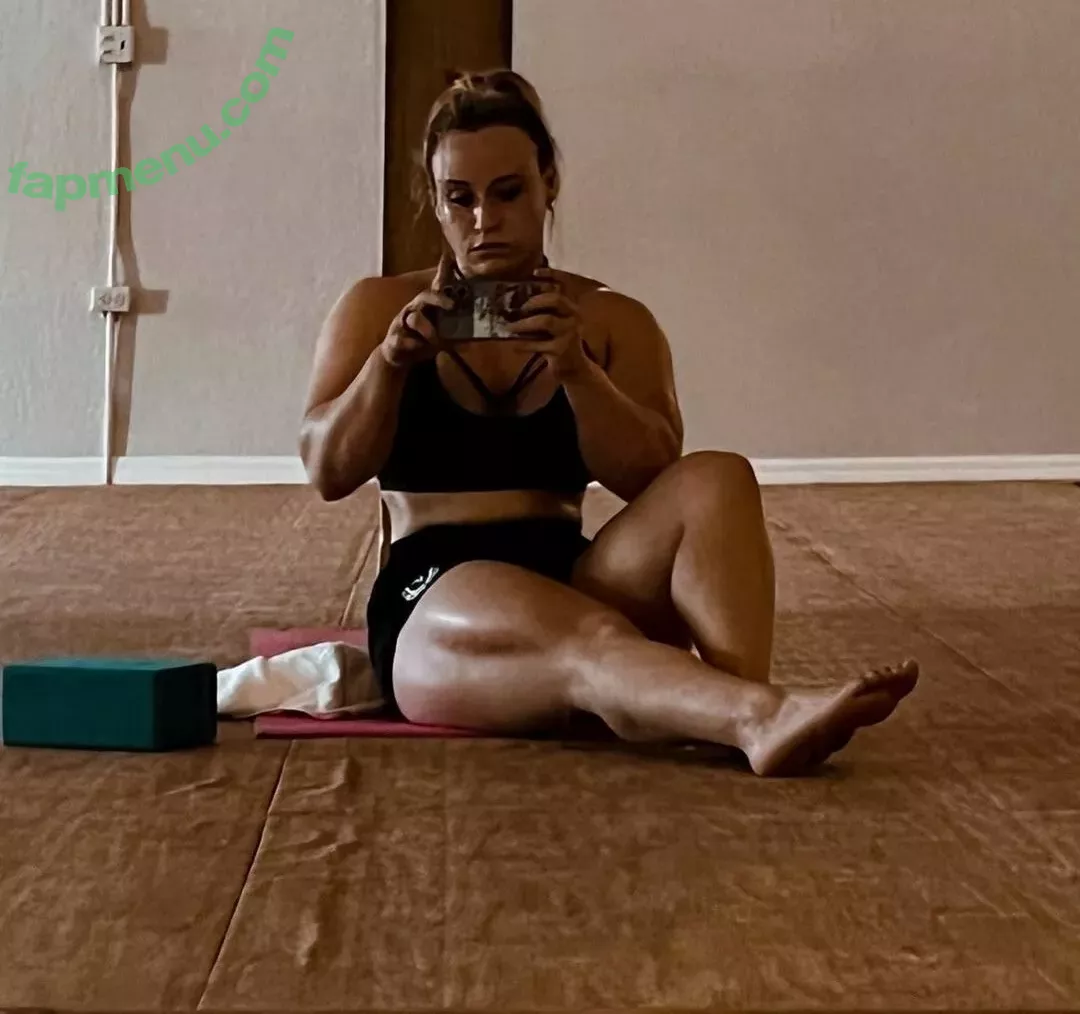 Jordynne Grace nude photo #0326 (JordynneGrace / themusclemommy)