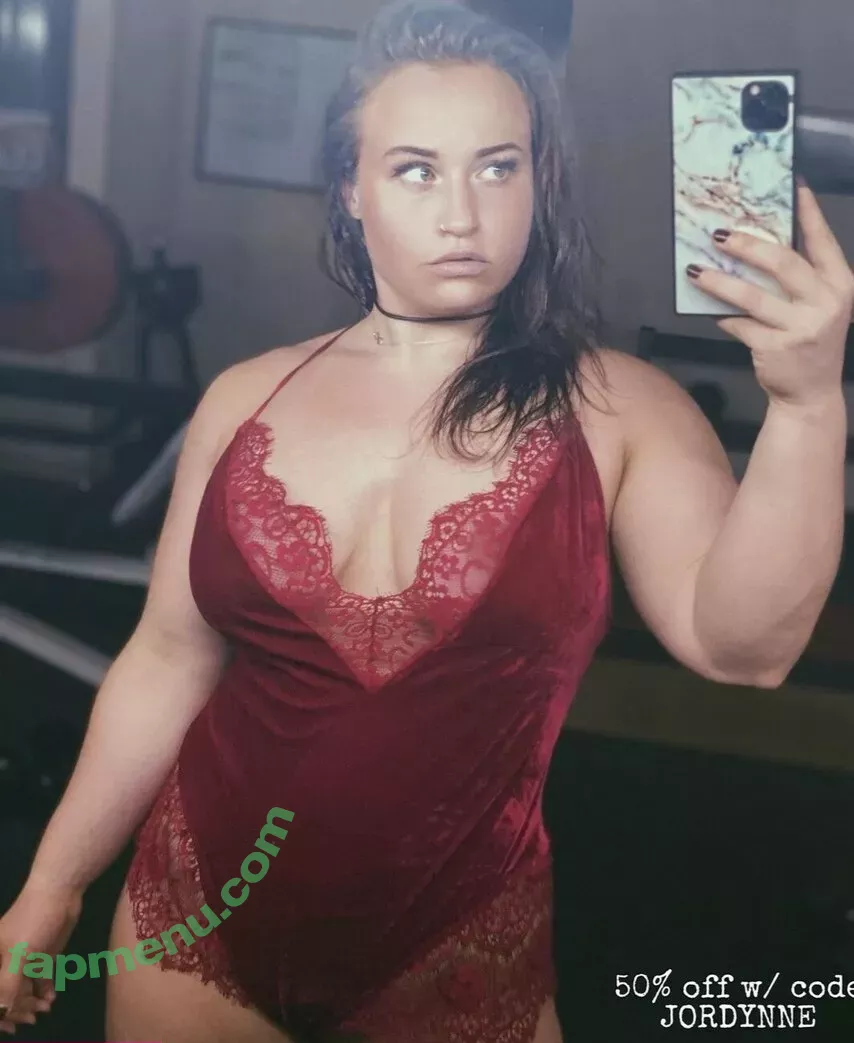Jordynne Grace nude photo #0334 (JordynneGrace / themusclemommy)