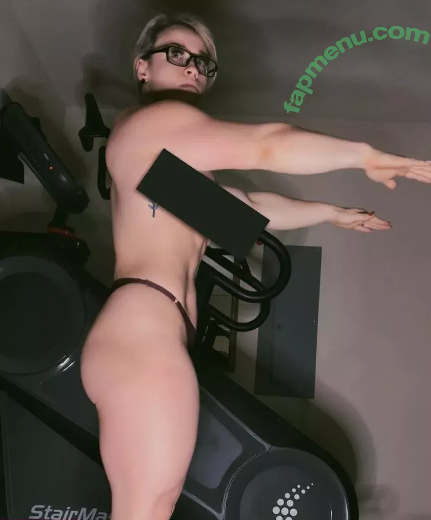 Jordynne Grace nude photo #0427 (JordynneGrace / themusclemommy)